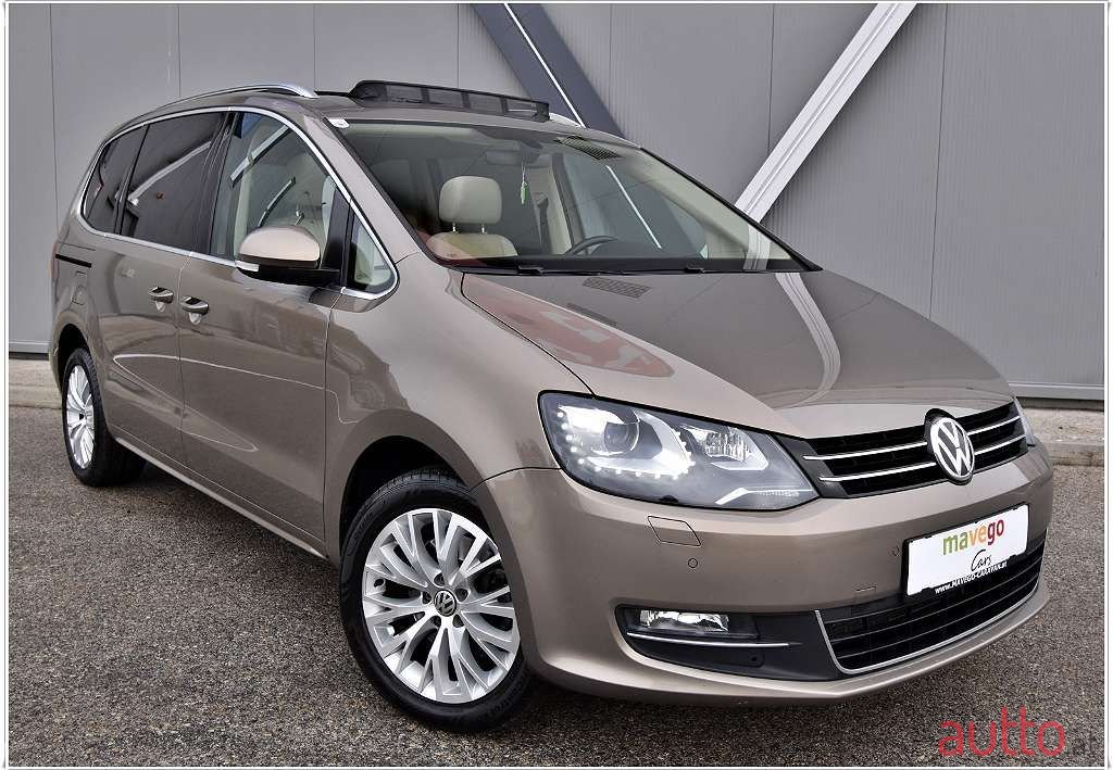 2017' Volkswagen Sharan photo #1