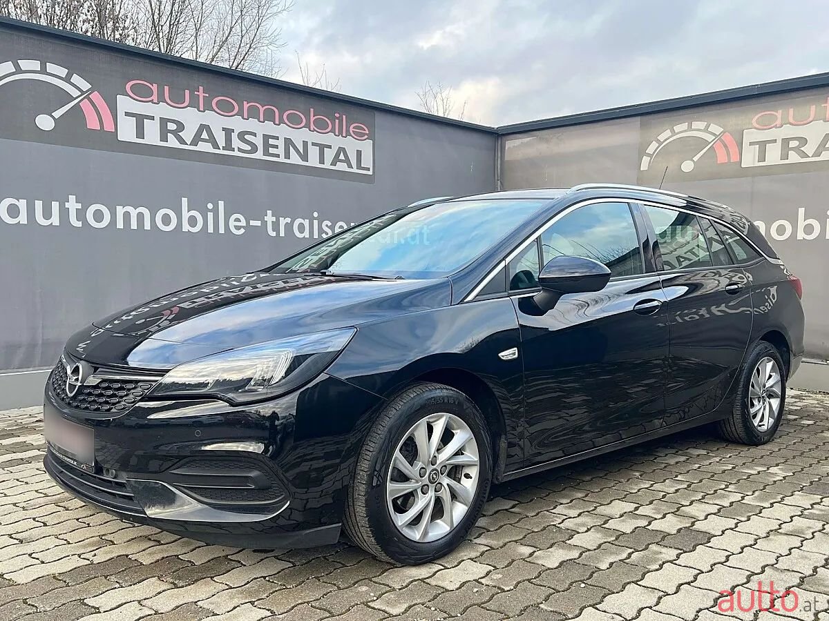 2021' Opel Astra photo #1