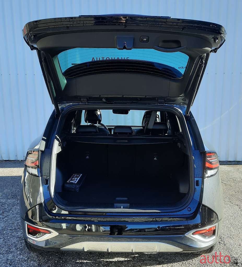 2022' Kia Sportage photo #6