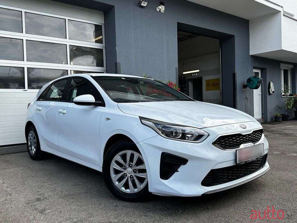 2021' Kia Ceed photo #3