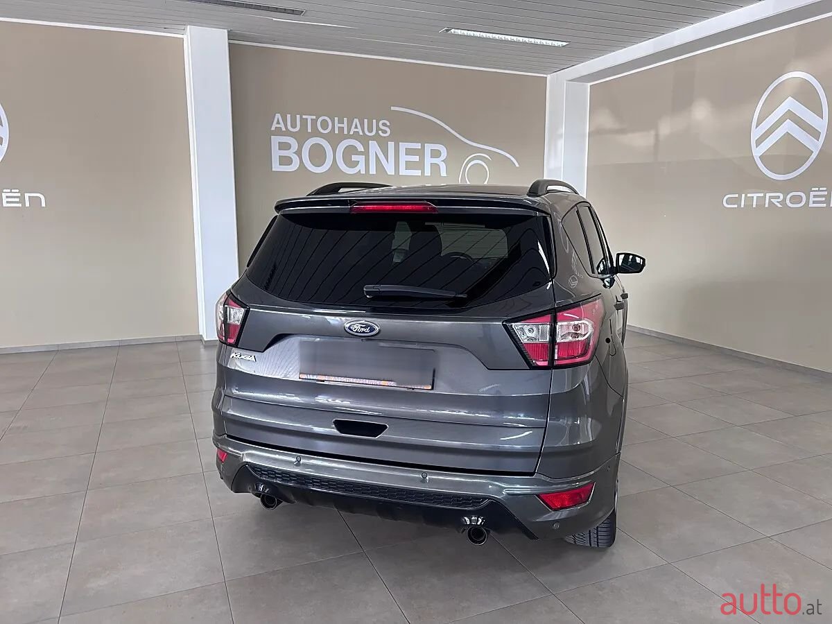 2017' Ford Kuga photo #4