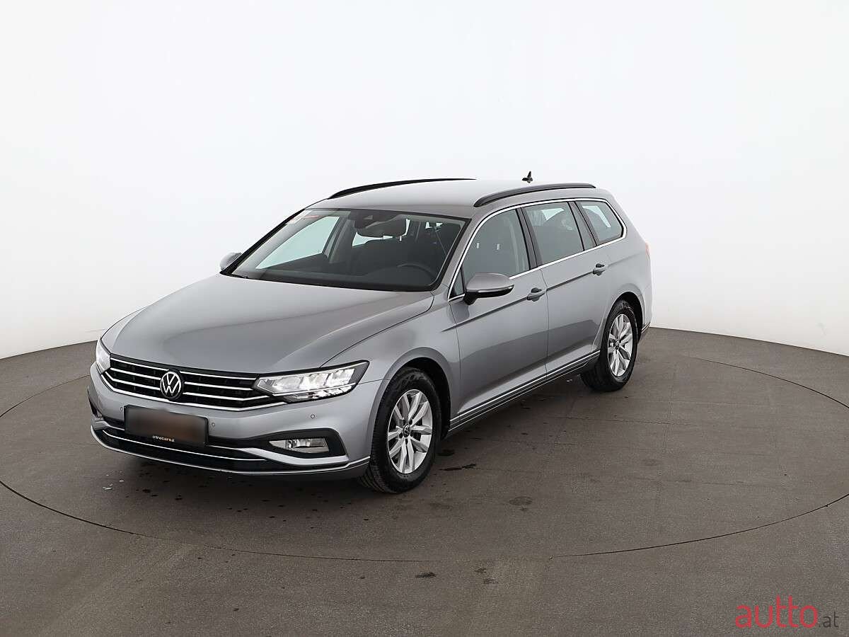 2022' Volkswagen Passat photo #1