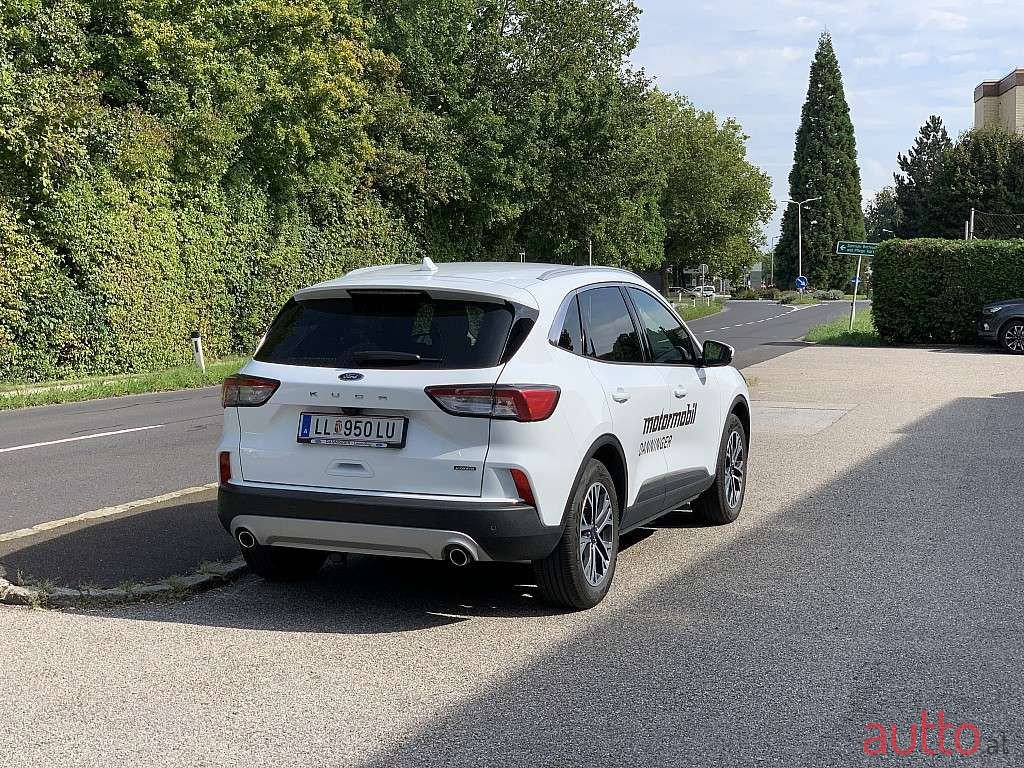 2021' Ford Kuga photo #4