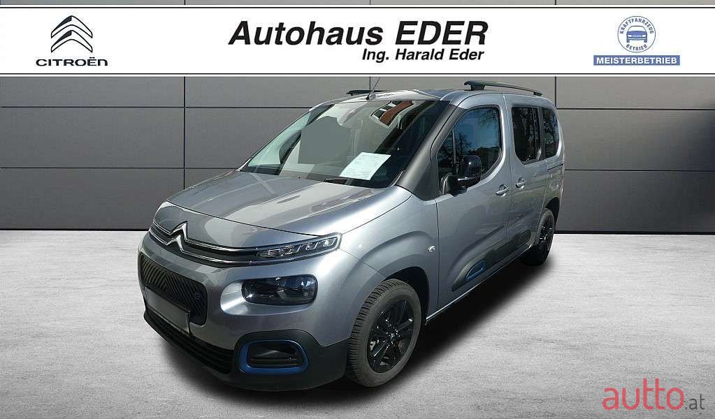 2023' Citroen Berlingo photo #1