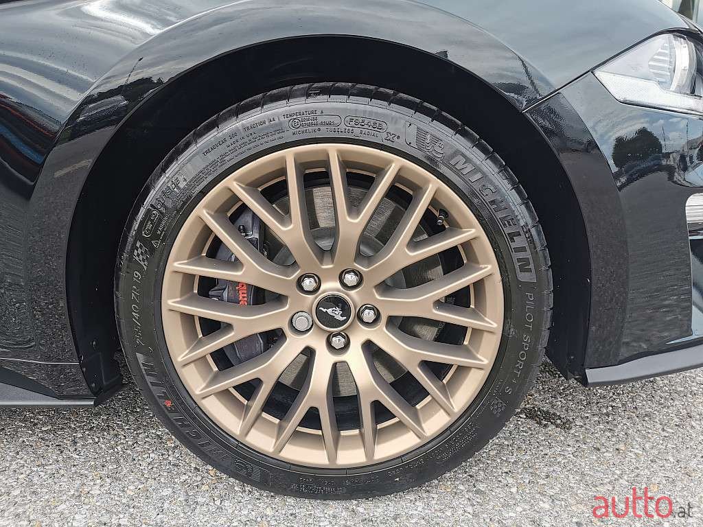 2022' Ford Mustang photo #6