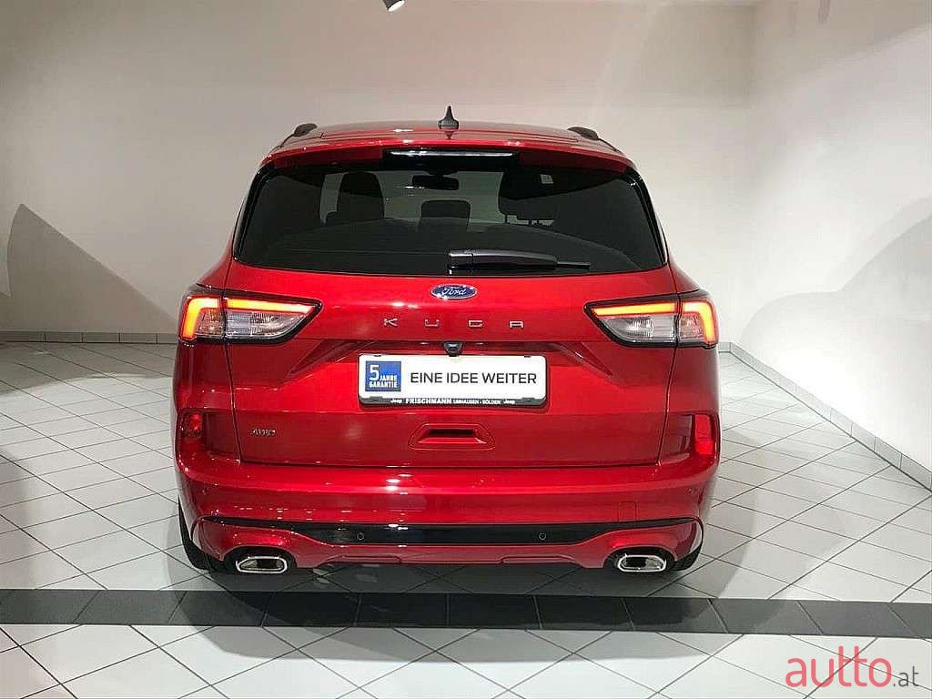 2022' Ford Kuga photo #6