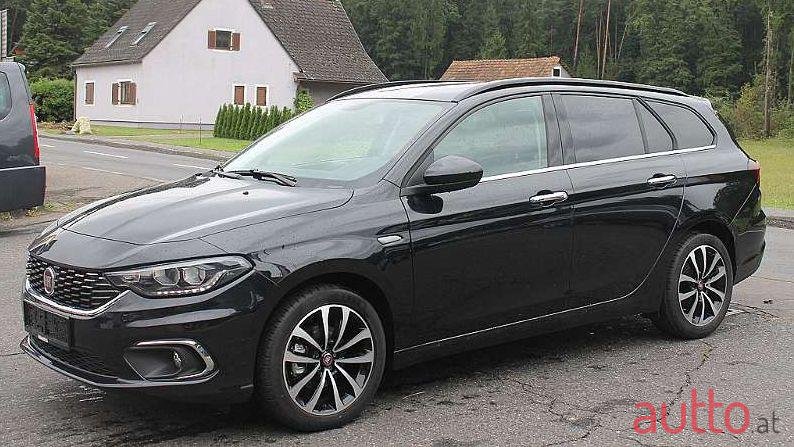 2019' Fiat Tipo photo #1