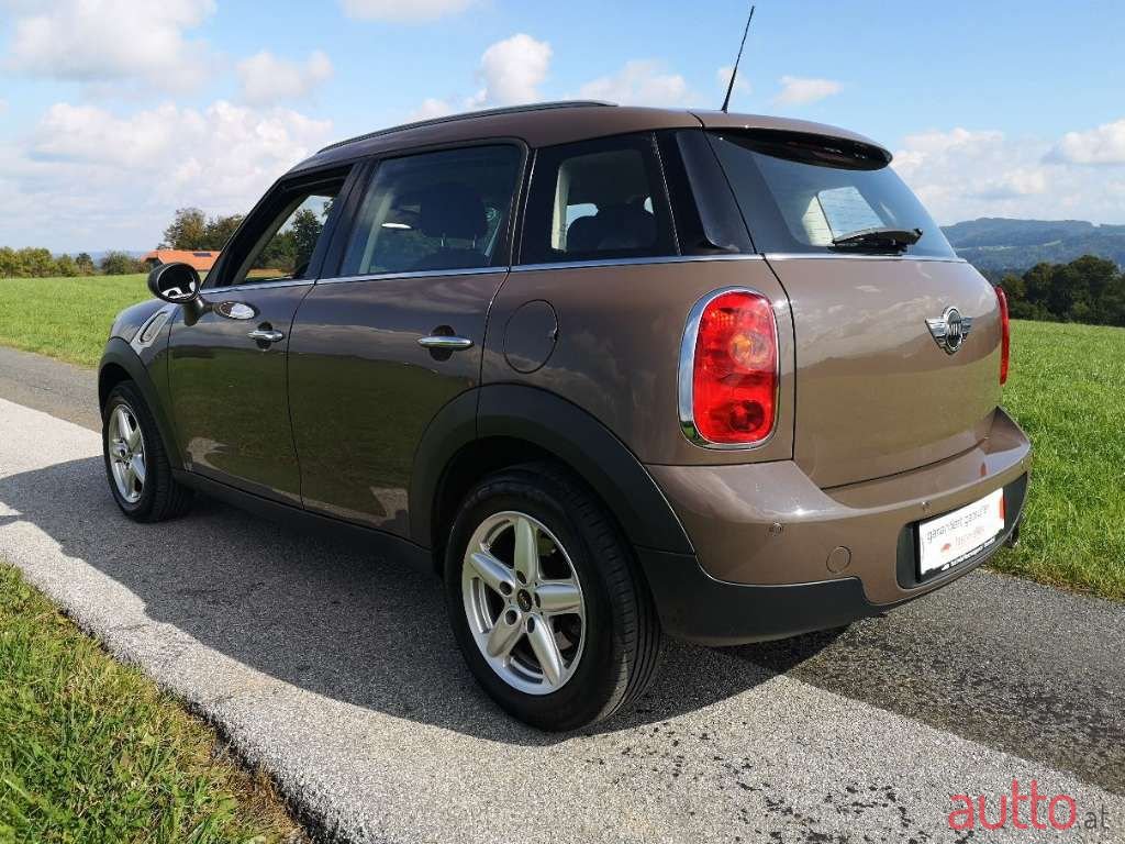 2014' MINI Countryman photo #3