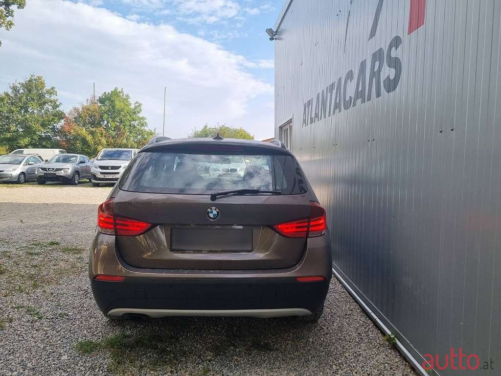 2011' BMW X1 photo #5