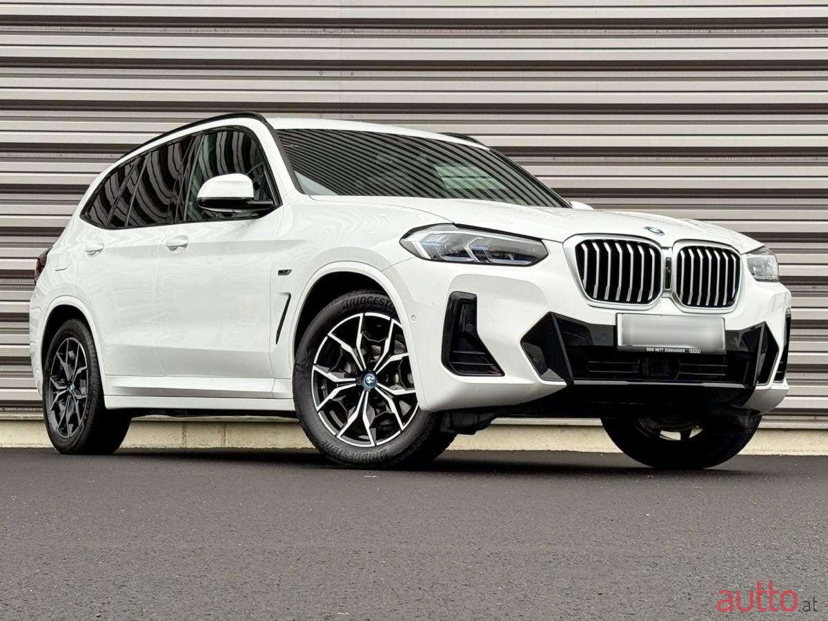 2022' BMW X3 photo #3