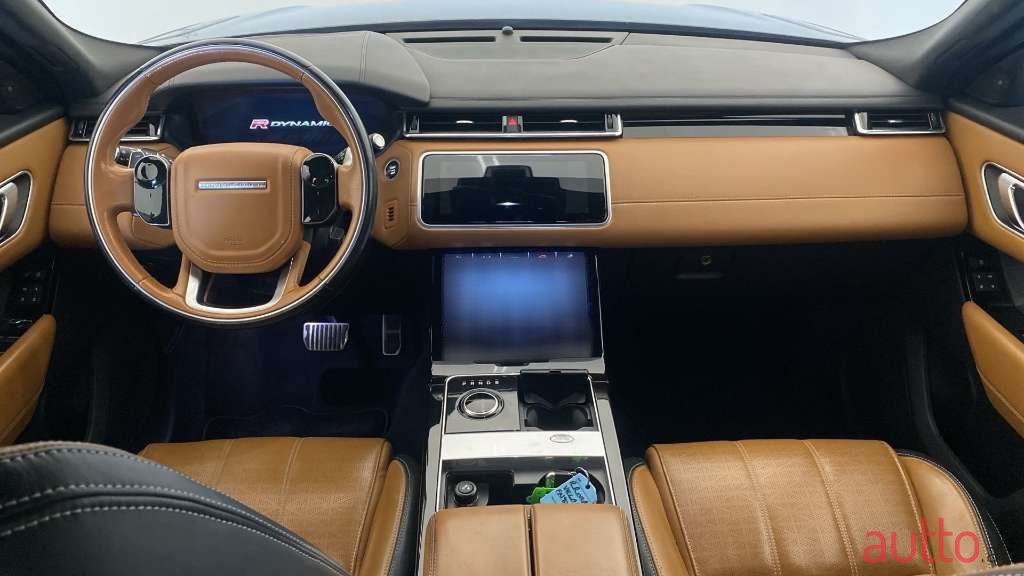 2018' Land Rover Range Rover Velar photo #5