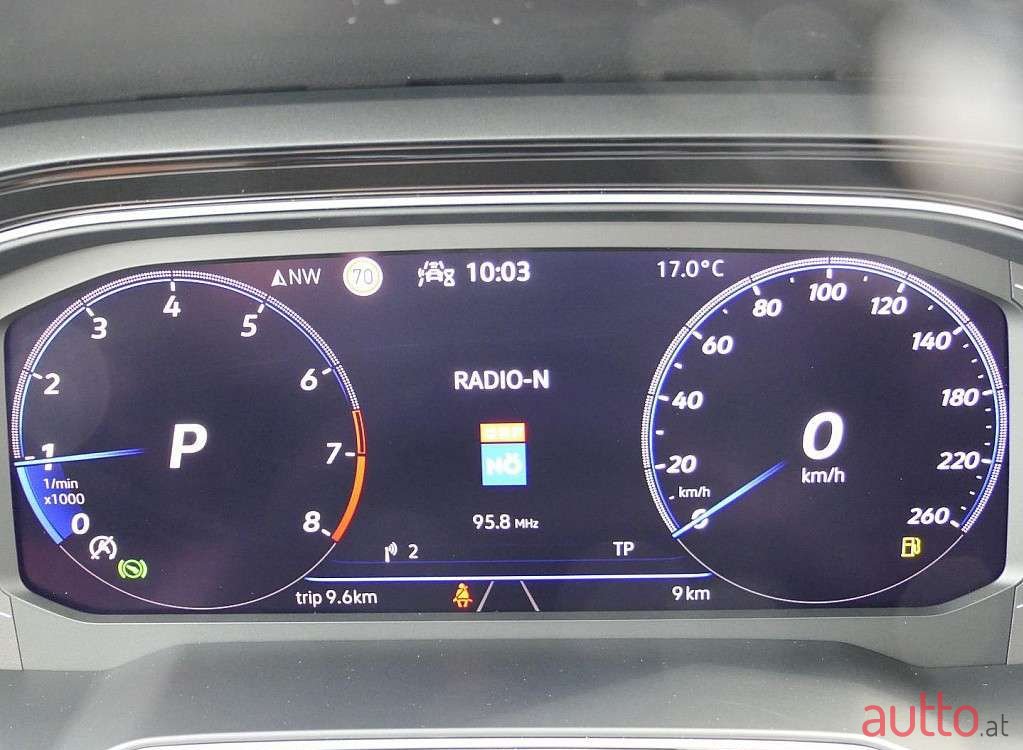 2022' Volkswagen Taigo photo #4