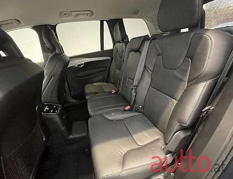 2020' Volvo XC90 photo #5