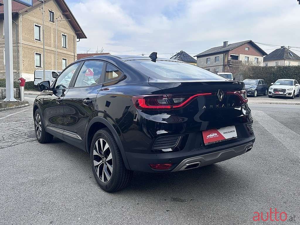 2022' Renault Arkana photo #2