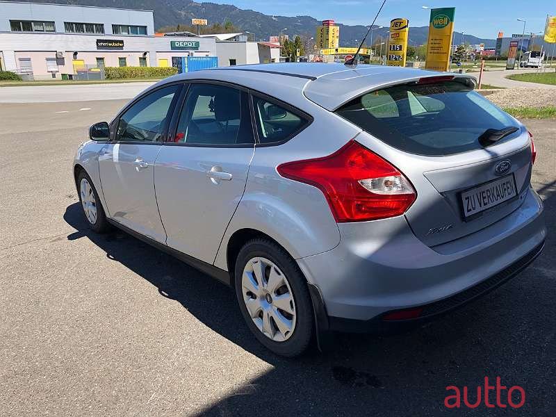 2013' Ford Focus photo #5