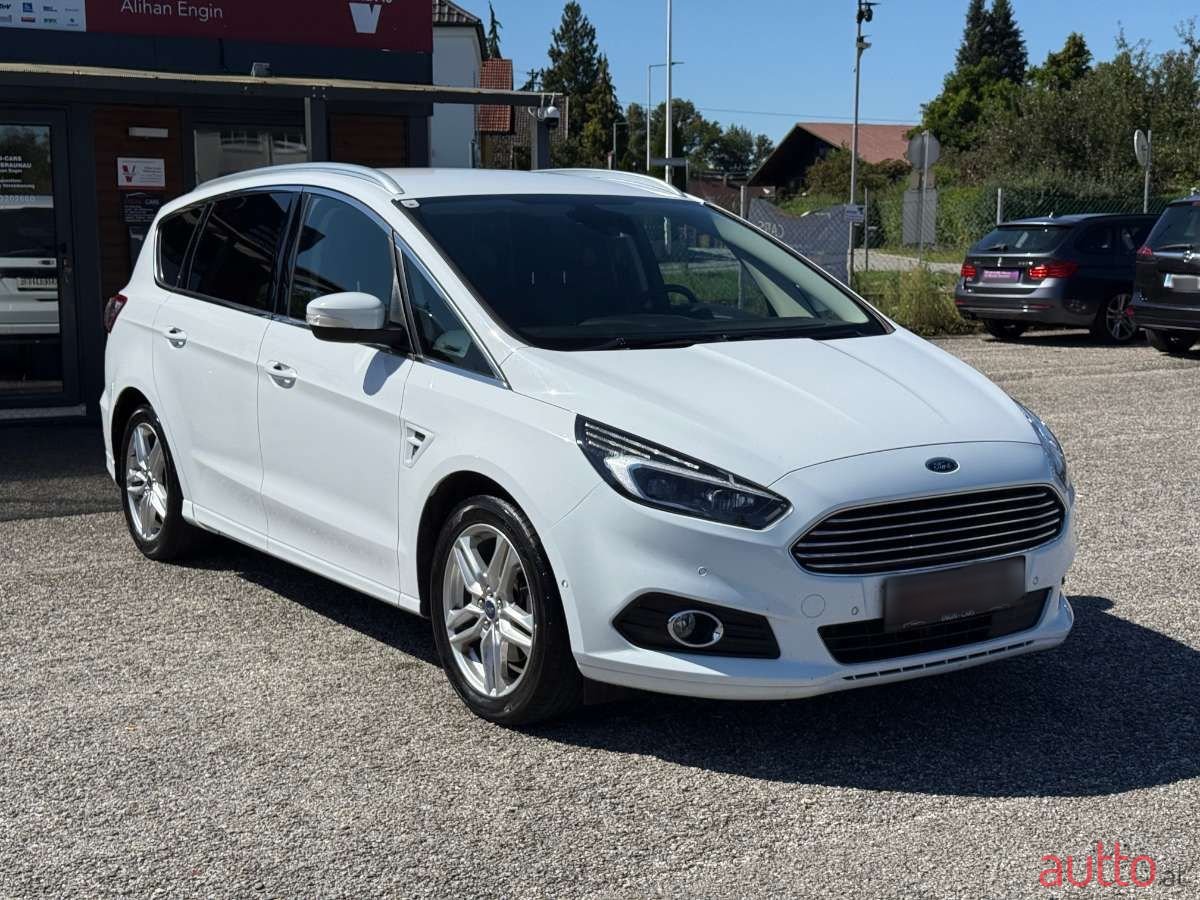 2015' Ford S-Max photo #3