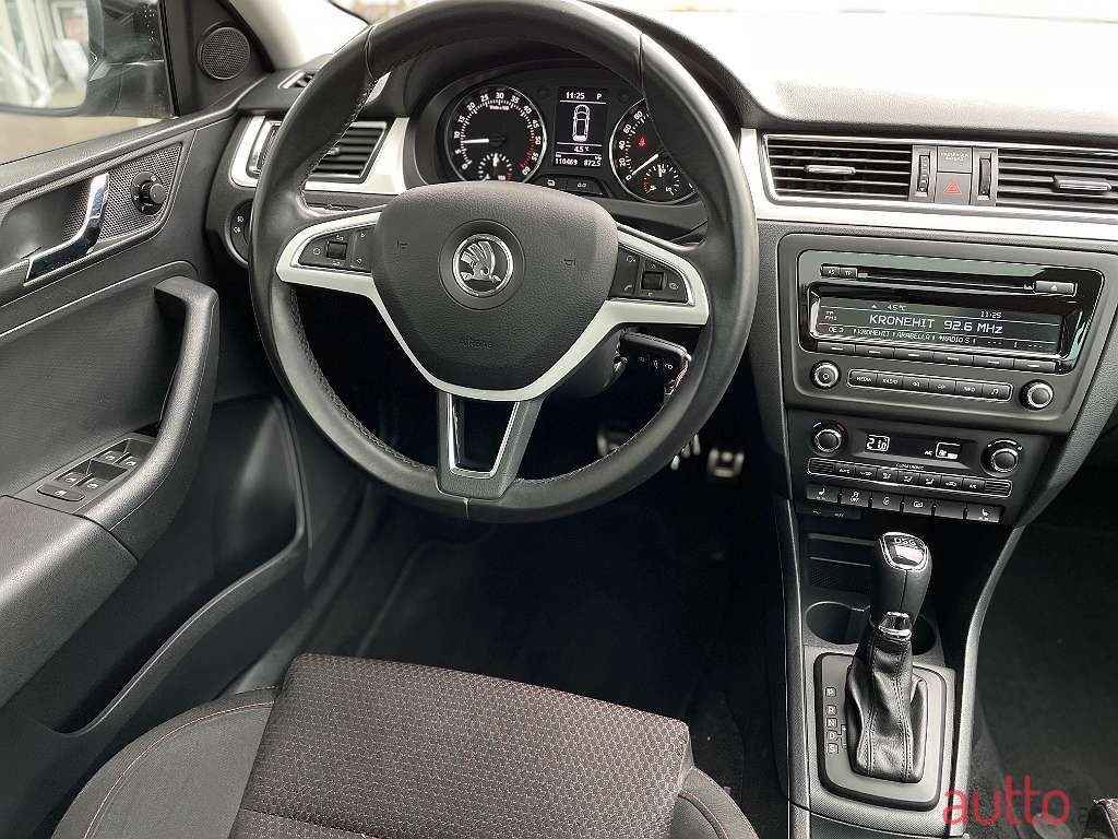 2014' Skoda Rapid photo #5