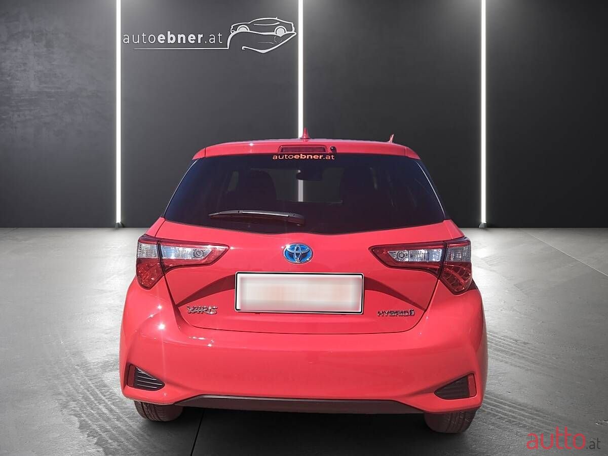 2019' Toyota Yaris photo #6