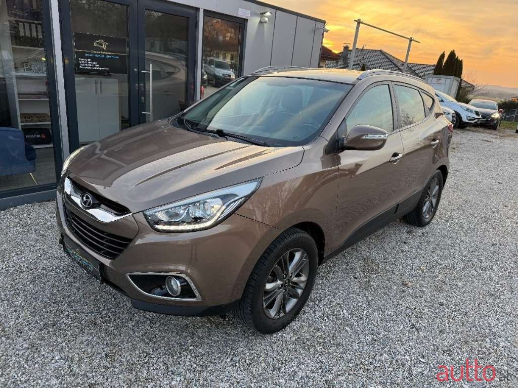 2013' Hyundai ix35 photo #1