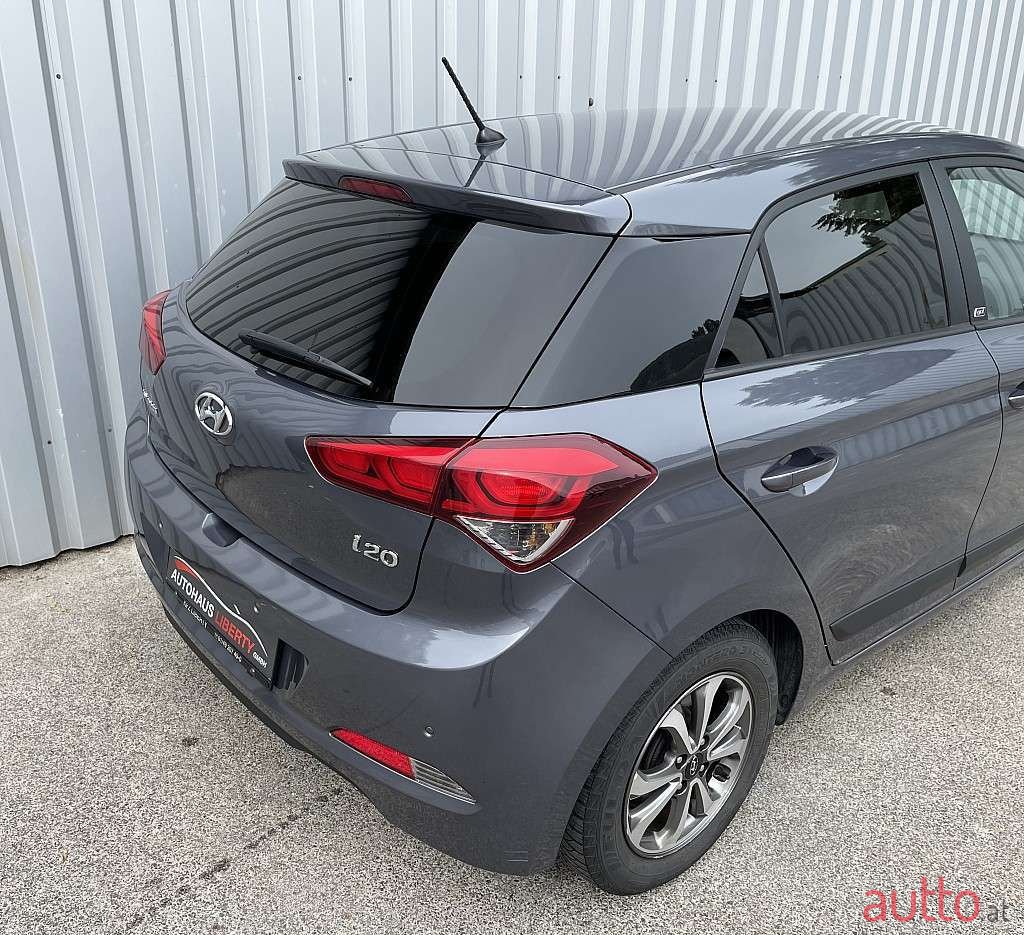 2018' Hyundai i20 photo #5
