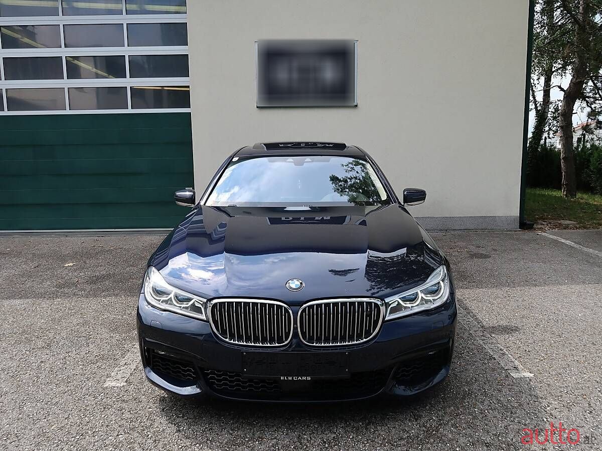 2017' BMW 7Er-Reihe photo #3