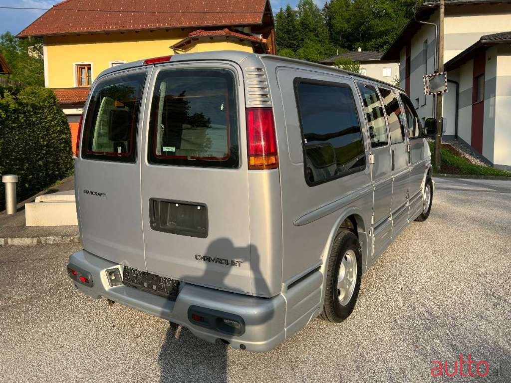 2000' Chevrolet Starcraft photo #5