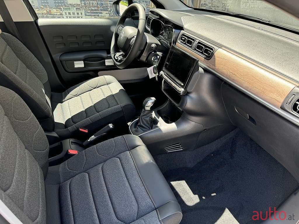2024' Citroen C3 photo #5