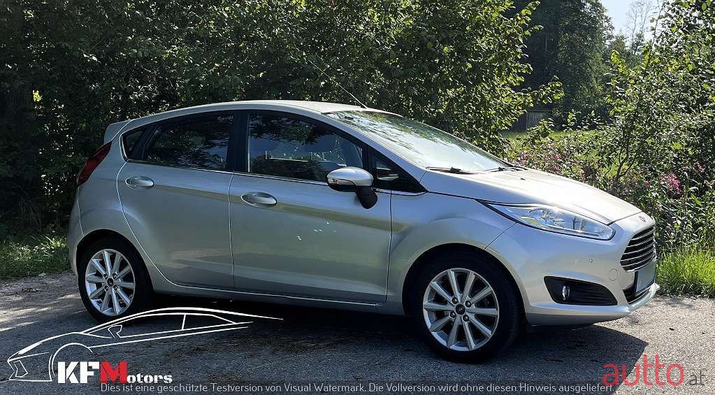 2017' Ford Fiesta photo #1