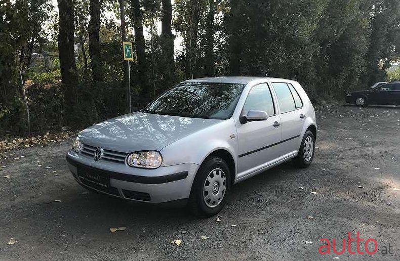 1999' Volkswagen Golf photo #1