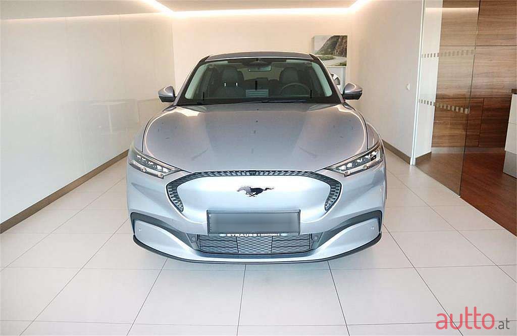 2022' Ford Mustang Mach-E photo #2