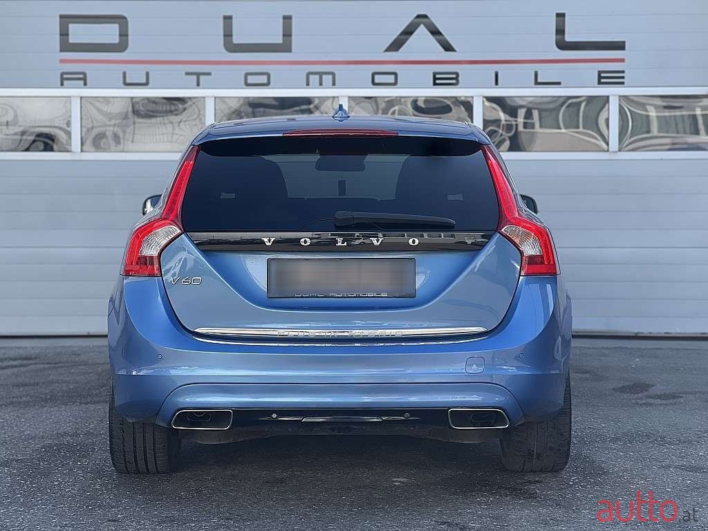 2014' Volvo V60 photo #6