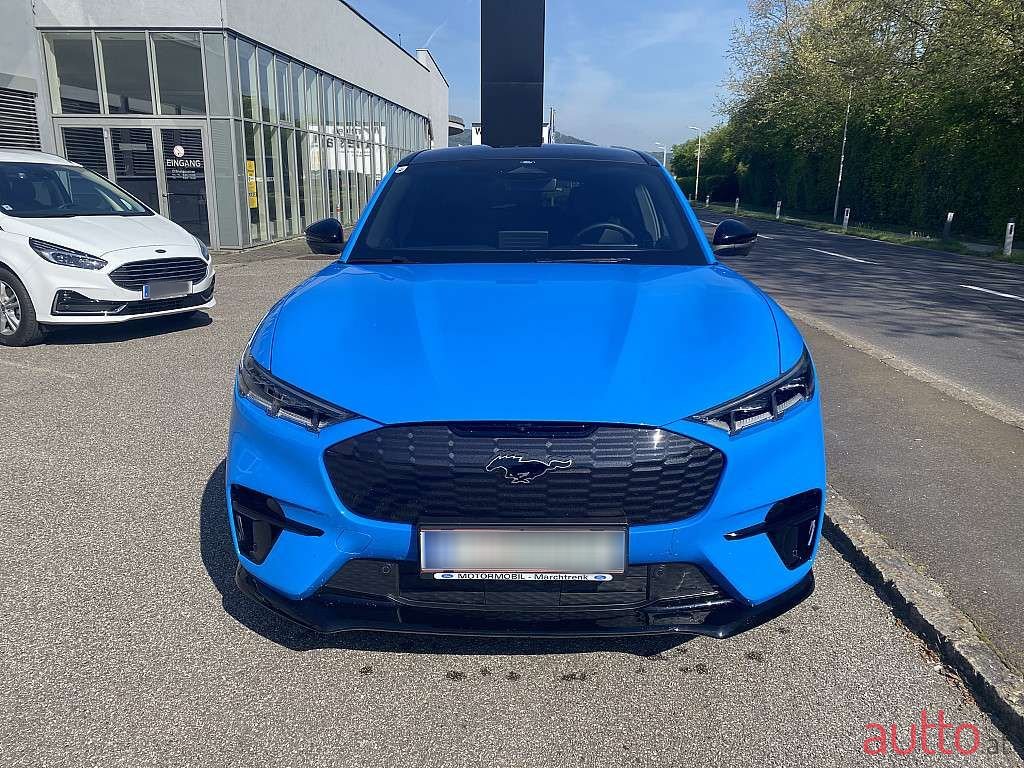 2022' Ford Mustang Mach-E photo #1