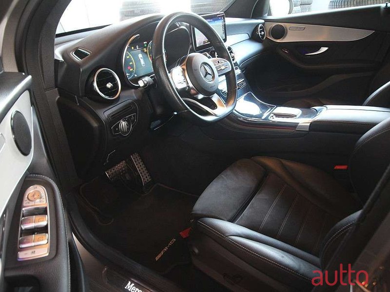 2020' Mercedes-Benz Glc-Klasse photo #3