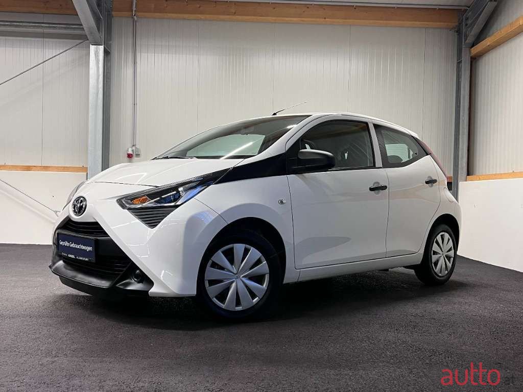 2019' Toyota Aygo photo #1