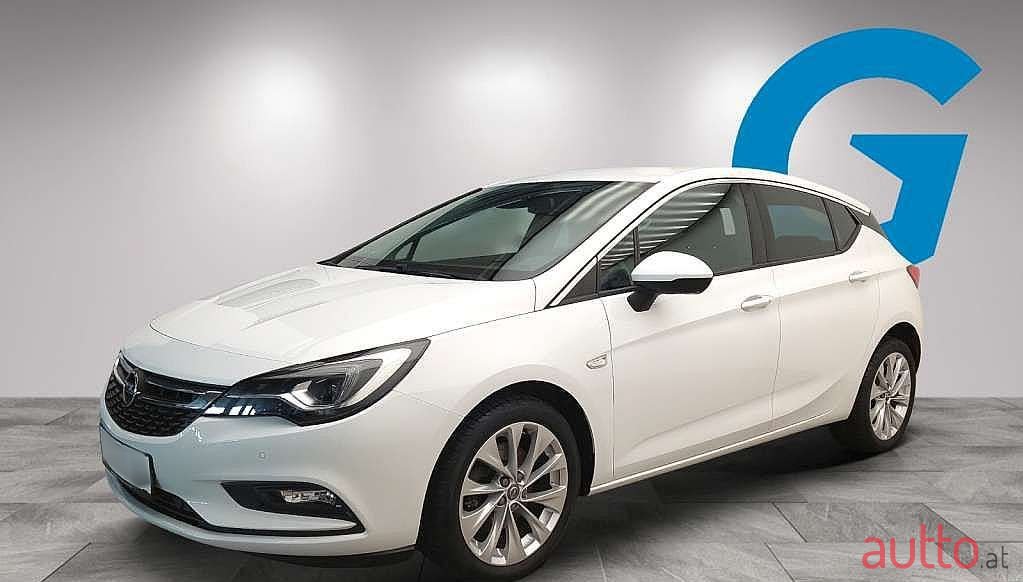 2019' Opel Astra photo #1
