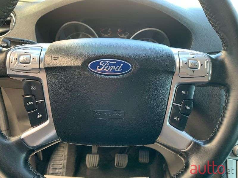2010' Ford Galaxy photo #5