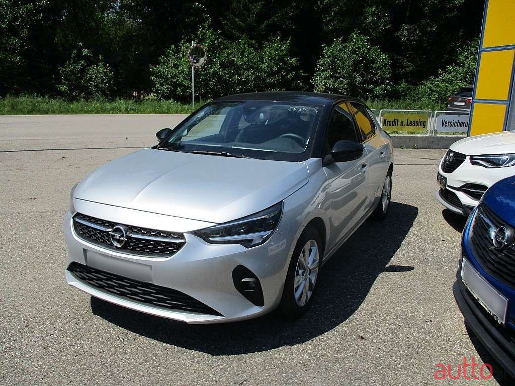 2022' Opel Corsa photo #2