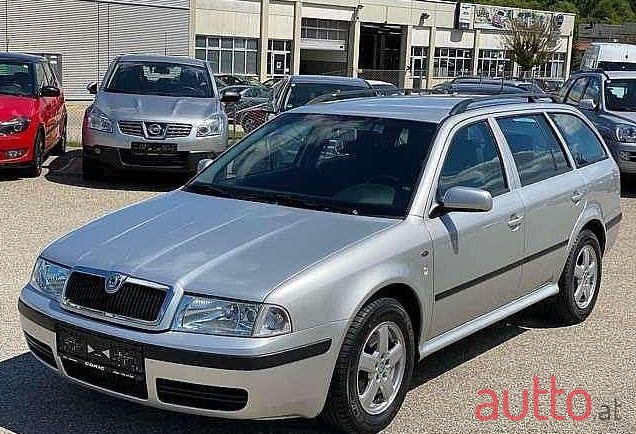 2004' Skoda Octavia photo #1