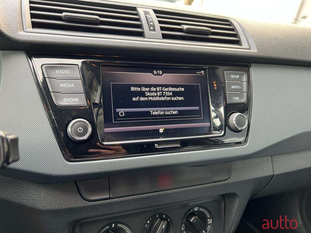 2020' Skoda Fabia photo #6