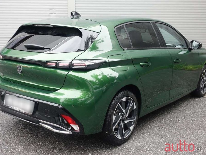 2024' Peugeot 308 photo #3