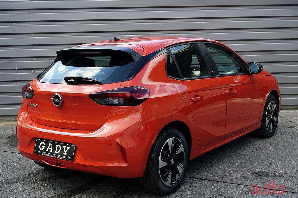 2021' Opel Corsa photo #4
