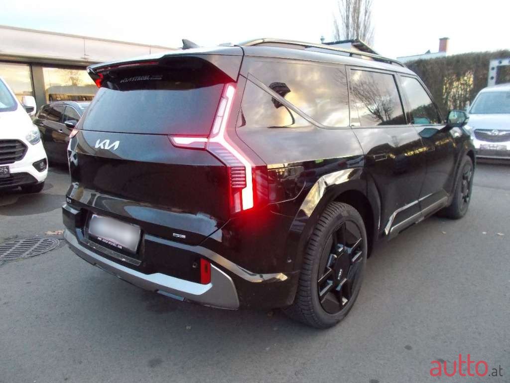 2023' Kia EV9 photo #3