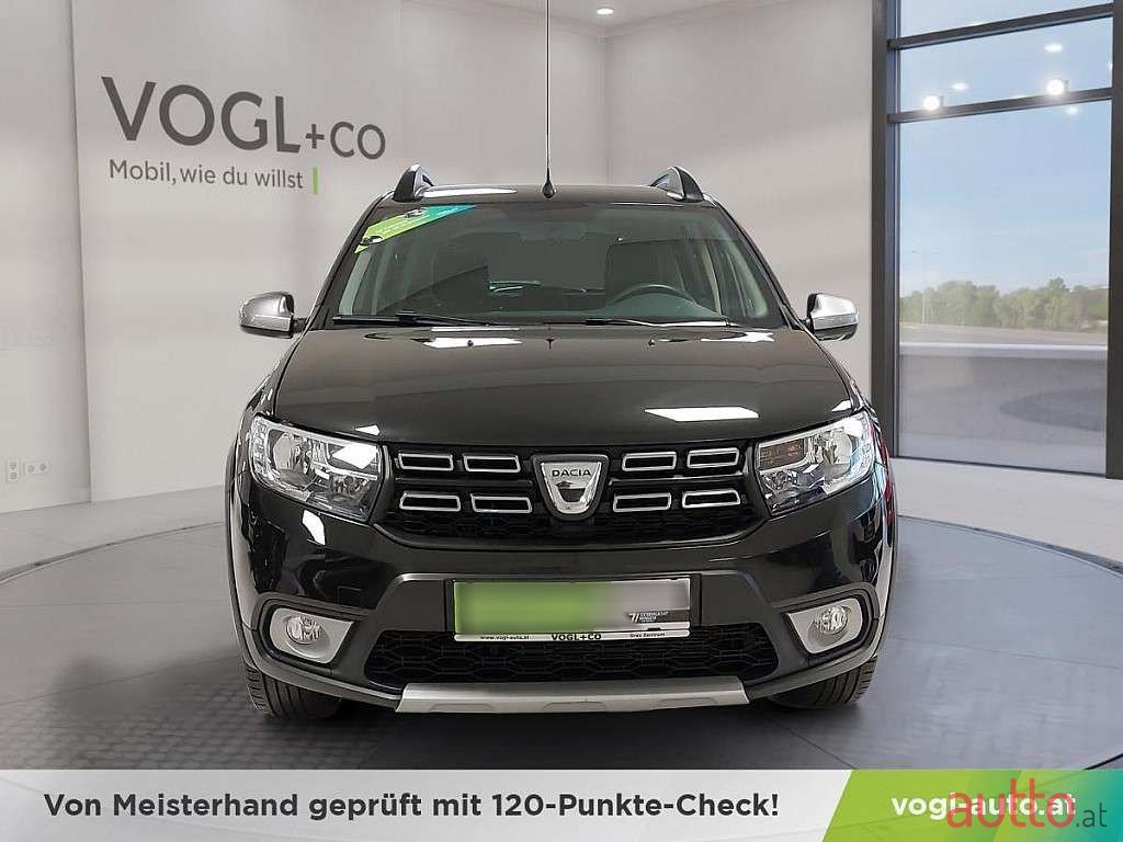 2017' Dacia Sandero photo #6