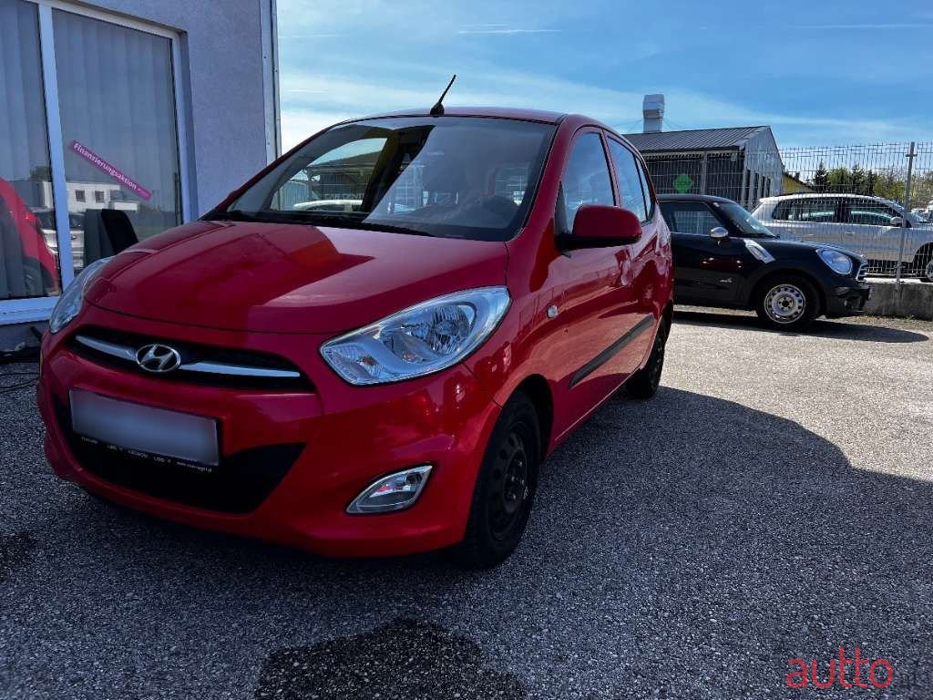 2012' Hyundai i10 photo #1