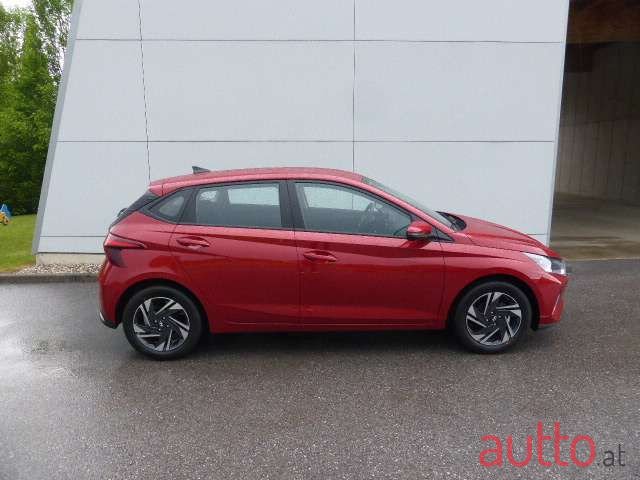 2022' Hyundai i20 photo #6