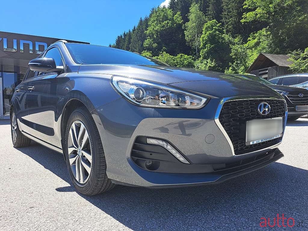 2018' Hyundai i30 photo #3