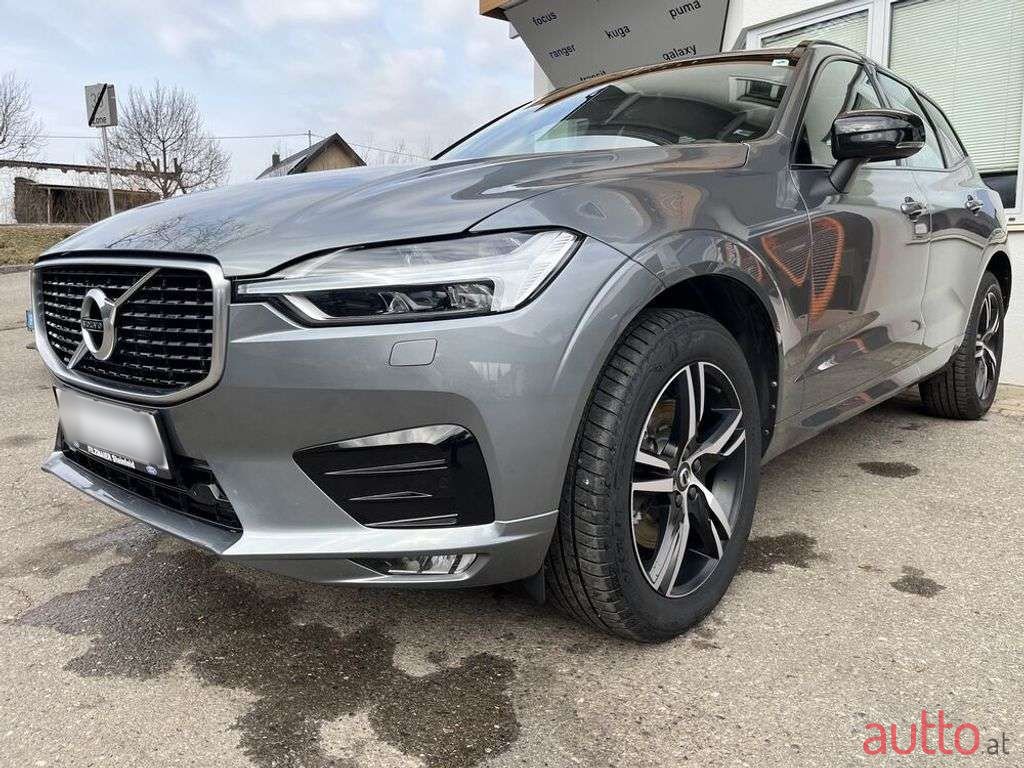 2019' Volvo XC60 photo #5