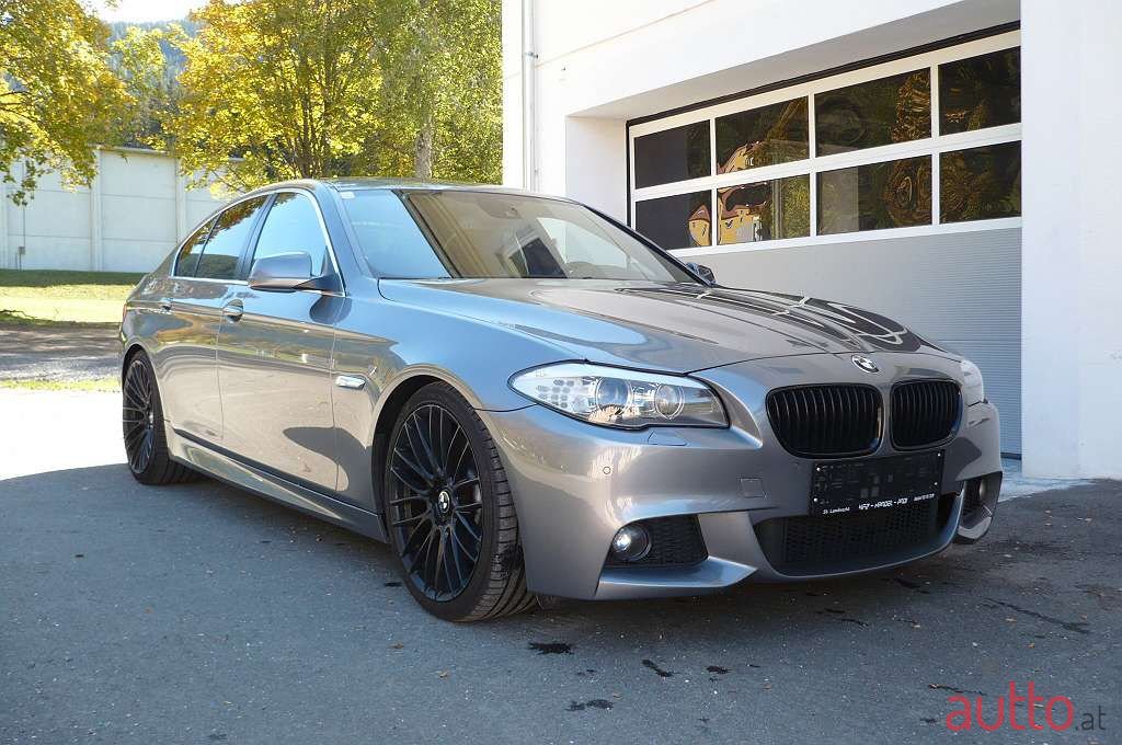 2011' BMW 5Er-Reihe photo #3