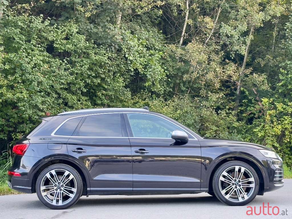 2019' Audi Q5 photo #3