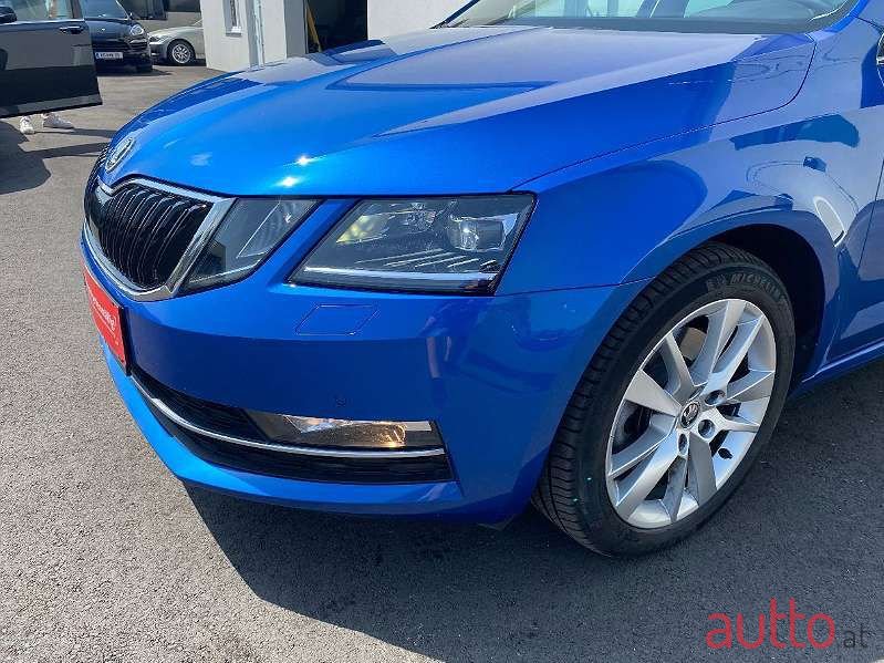 2019' Skoda Octavia photo #6